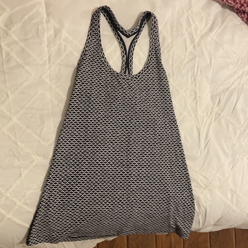 lululemon sports top